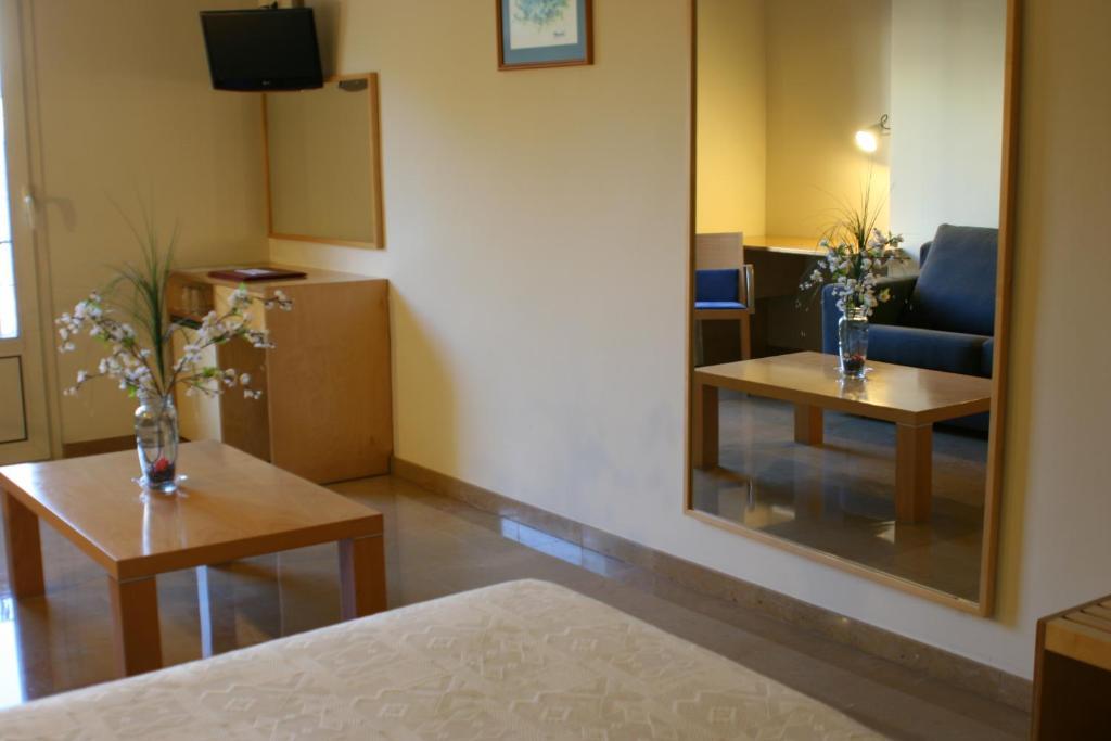 Hotel Rambla Figueres Figueras Habitación foto