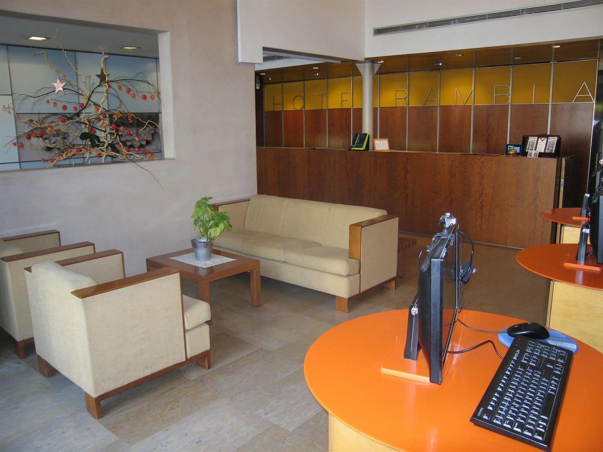 Hotel Rambla Figueres Figueras Exterior foto